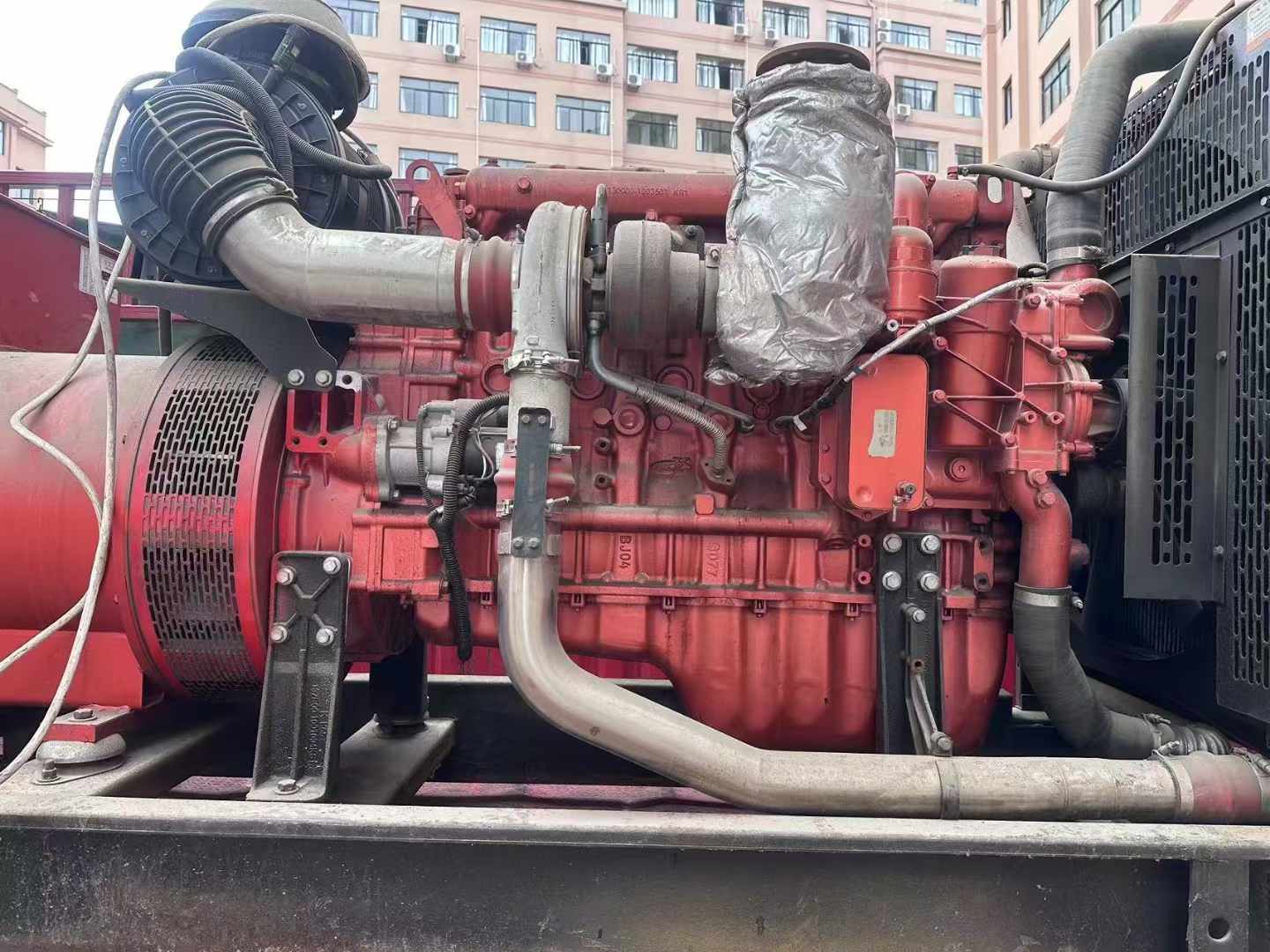 上饶如何选择适合 600kW 柴油发电机组的过载保护器？