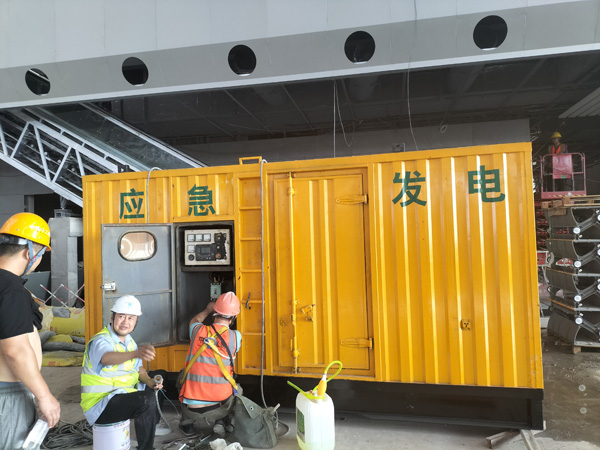 上饶怎样判断空气滤清器是否需要更换？